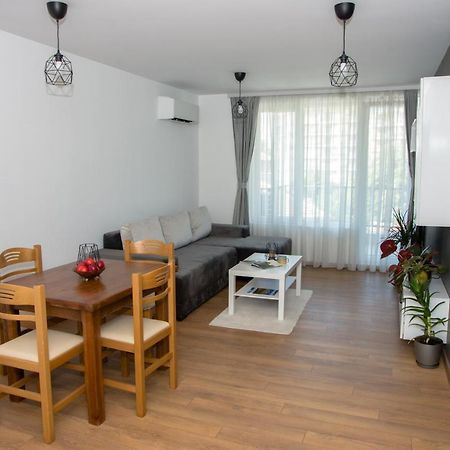 Apartament Intense 布拉格埃夫格拉德 外观 照片