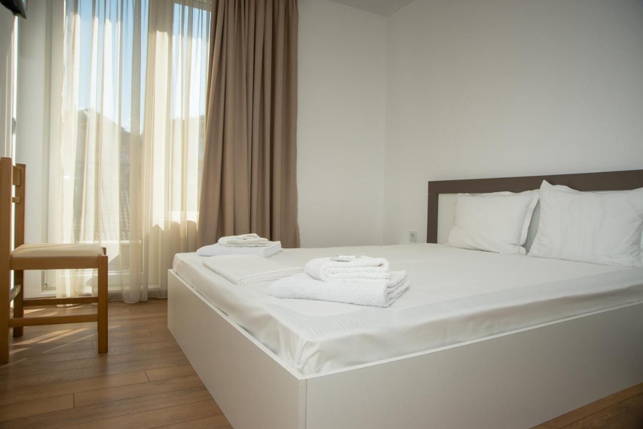 Apartament Intense 布拉格埃夫格拉德 外观 照片